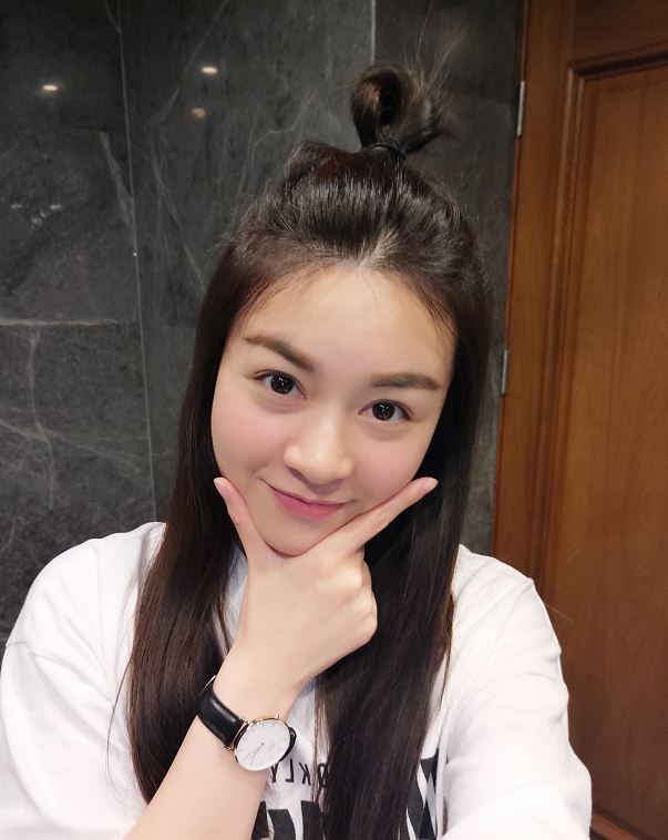 苹果味的第一张照片--西安相亲服务中心