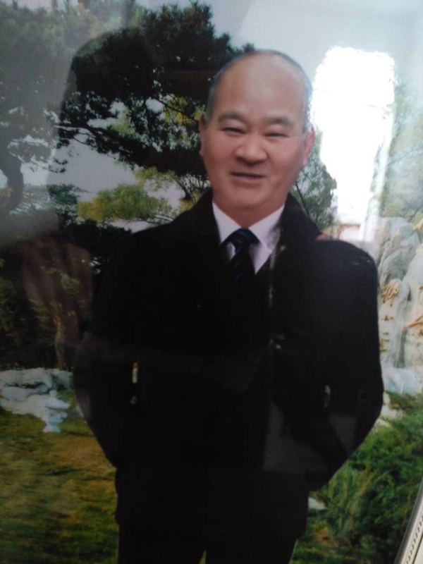 老方丈的第一张照片--西安相亲服务中心