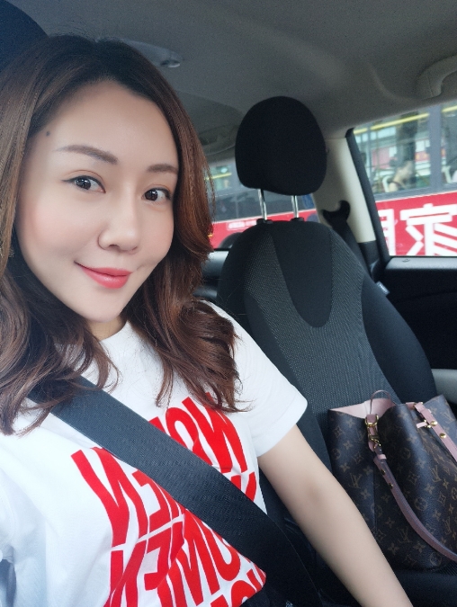 娜娜的第二张照片--西安相亲服务中心