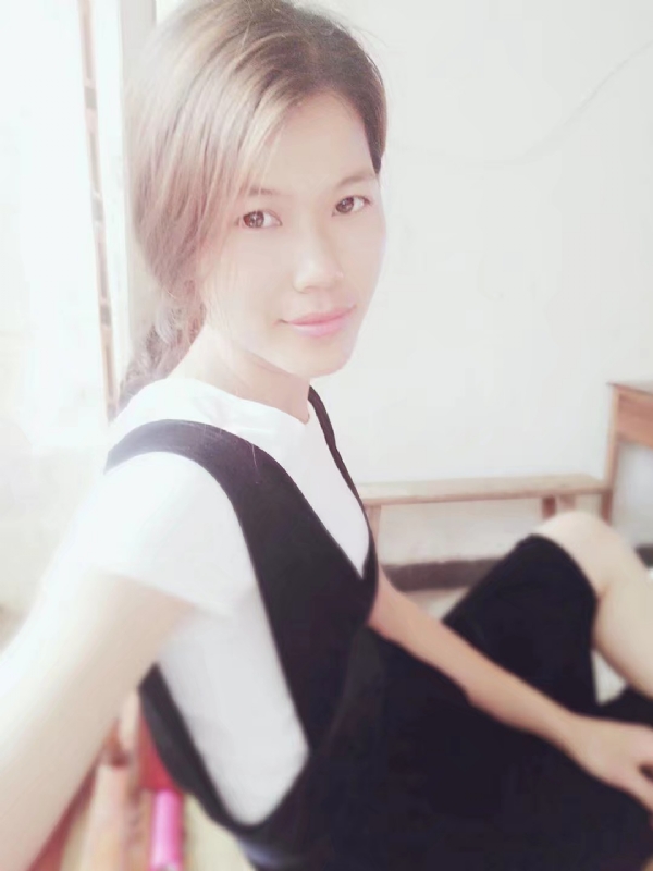 婷婷的第一张照片--西安相亲服务中心