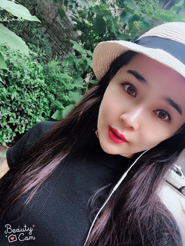 相拥未来的第一张照片--西安相亲服务中心