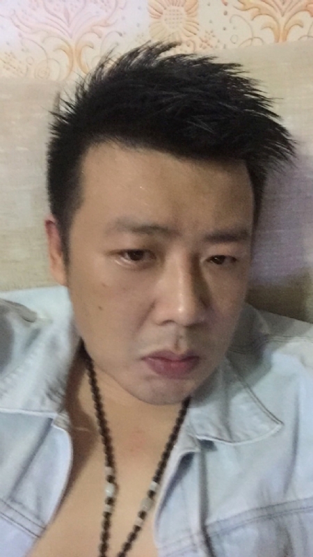 沐浴阳光的第一张照片--西安相亲服务中心