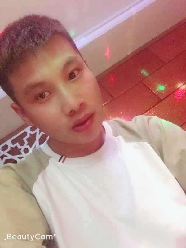 阿锋的第一张照片--西安相亲服务中心