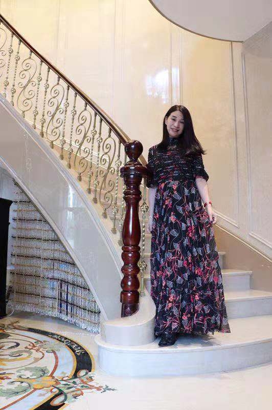 馨儿的第三张照片--西安相亲服务中心