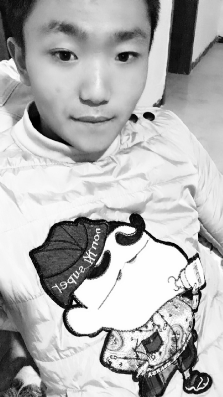 年轻的第一张照片--西安相亲服务中心