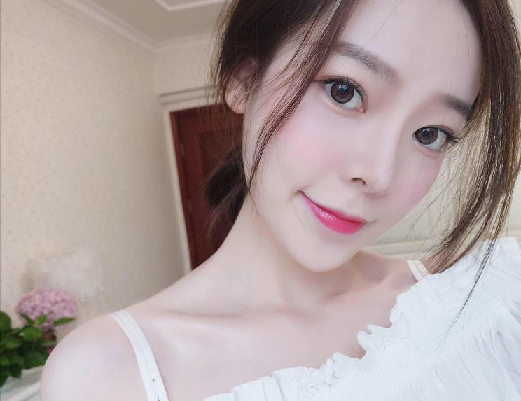 美伊i的第一张照片--西安相亲服务中心