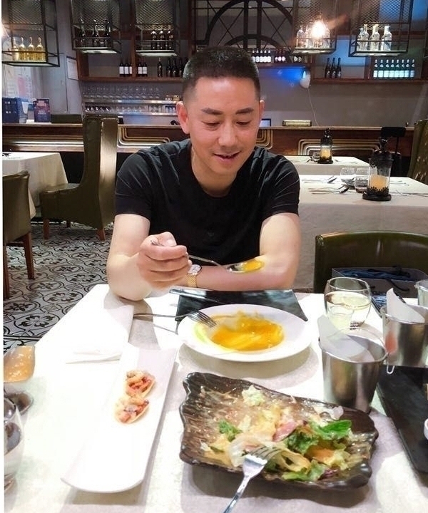 空空如也的第一张照片--西安相亲服务中心