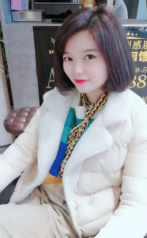 认真的雪的第一张照片--西安相亲服务中心