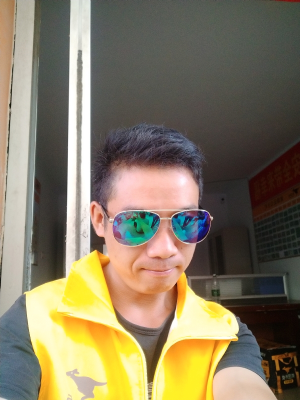 天荒地老的第一张照片--西安相亲服务中心