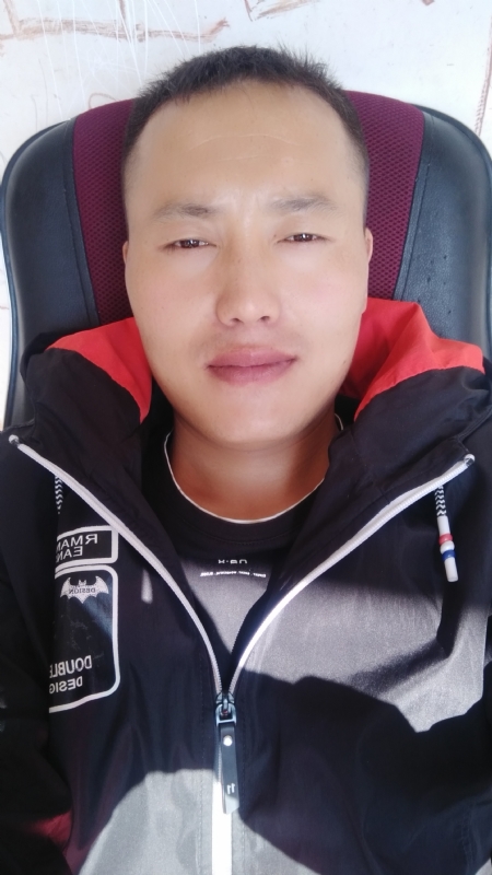 一花一世界的第三张照片--西安相亲服务中心