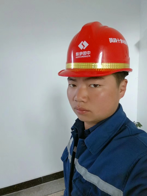 小公牛的第一张照片--西安相亲服务中心