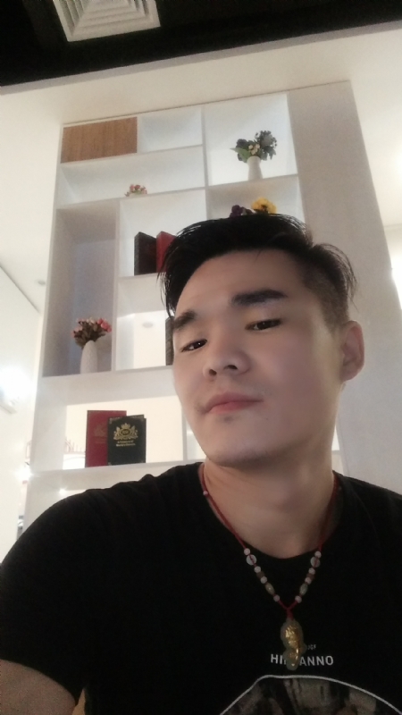 涵博随缘的第一张照片--西安相亲服务中心