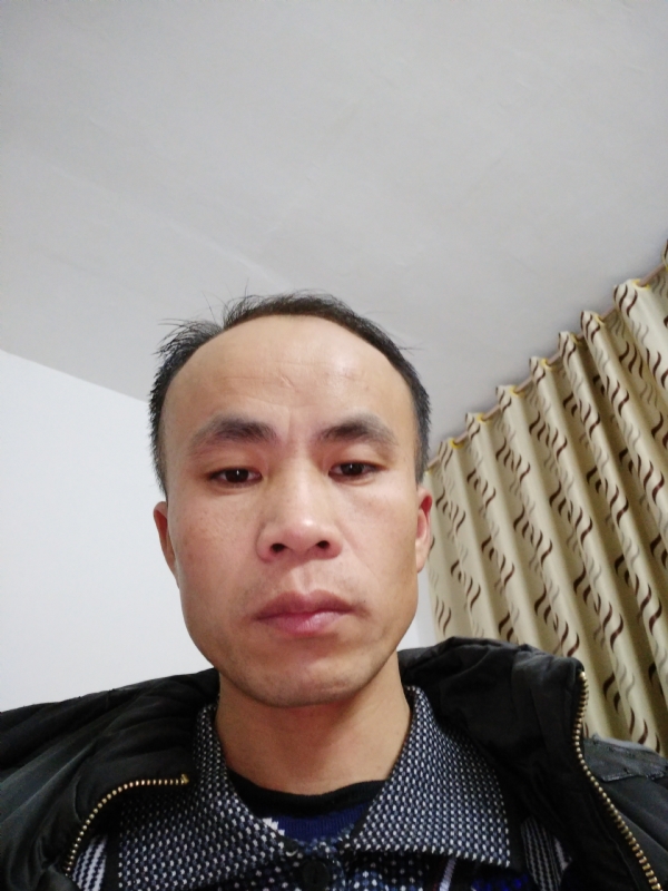 人生相爱的第一张照片--西安相亲服务中心