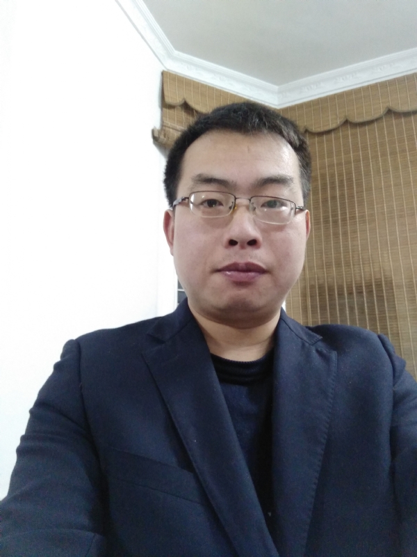 简单爱的第一张照片--西安相亲服务中心