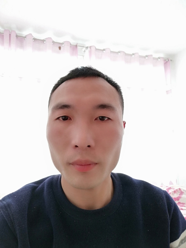 无悔的第一张照片--西安相亲服务中心