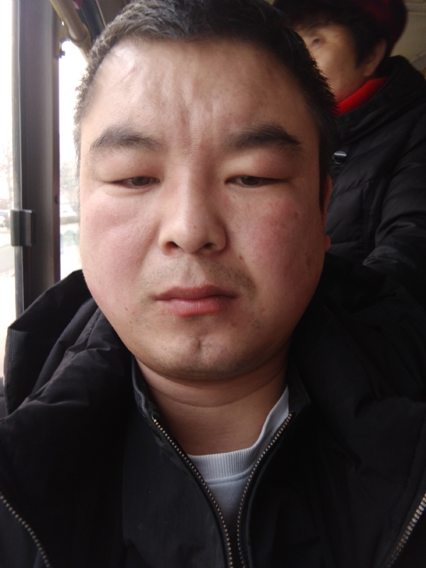 张延义的第一张照片--西安相亲服务中心