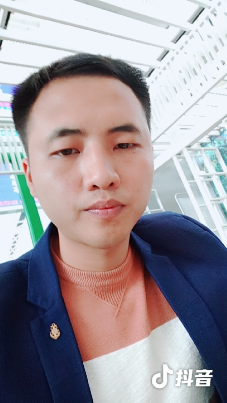 佳鑫的第一张照片--西安相亲服务中心