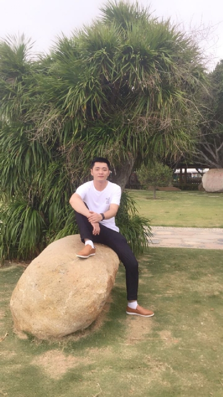 奇点的第一张照片--西安相亲服务中心