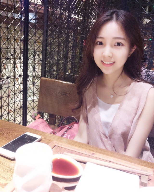 冰艳残阳的第二张照片--西安相亲服务中心