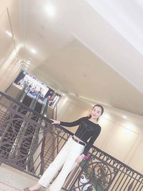 时光浅夏的第四张照片--西安相亲服务中心