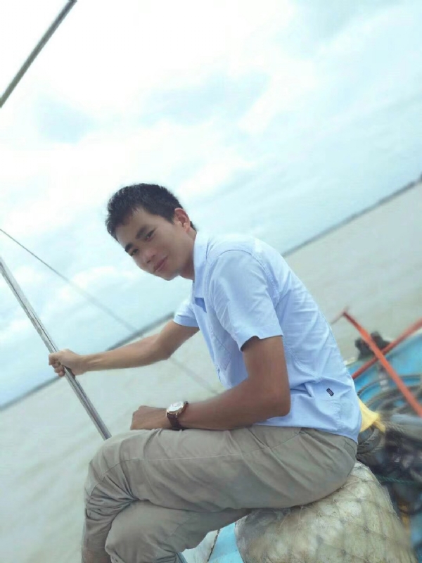 慵懒的猫的第一张照片--西安相亲服务中心