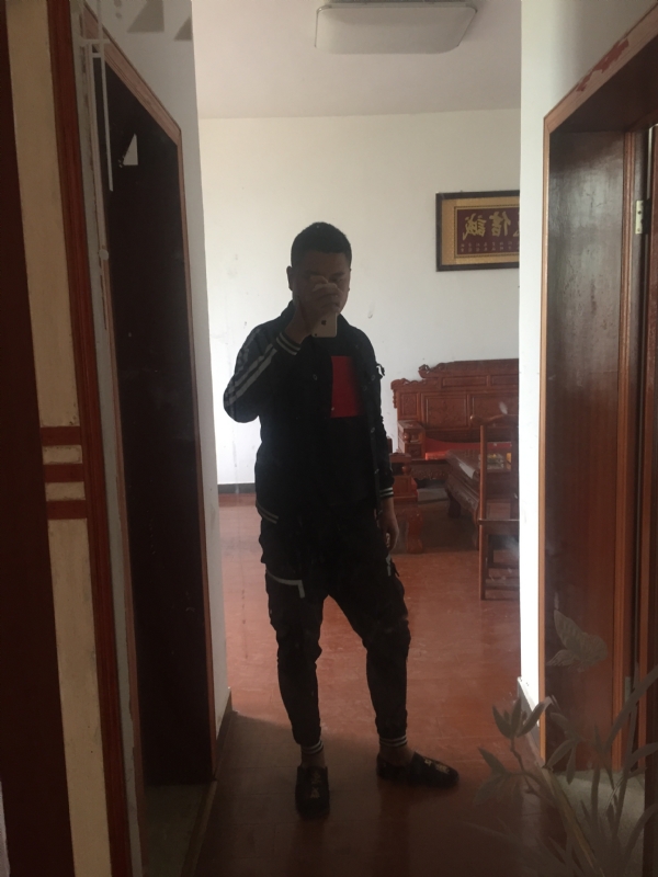 MC无所畏惧的第一张照片--西安相亲服务中心