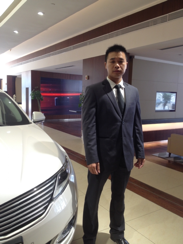 Harry的第一张照片--西安相亲服务中心