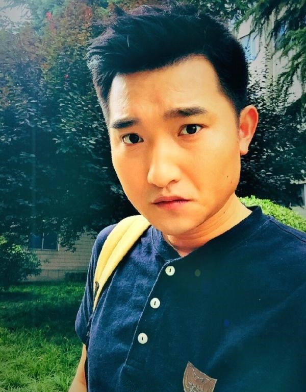 奋斗的第一张照片--西安相亲服务中心