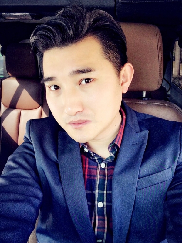 奋斗的第三张照片--西安相亲服务中心