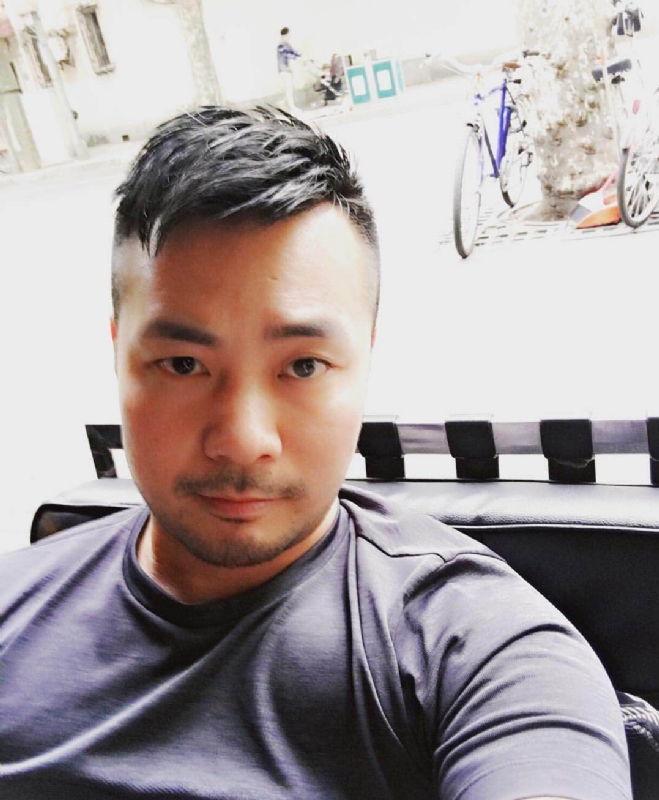 刘江平的第二张照片--西安相亲服务中心