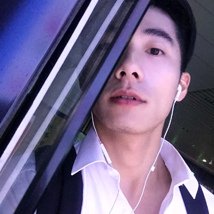 心若磐石的第二张照片--西安相亲服务中心