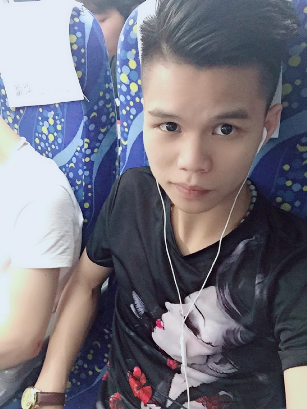 执念的第一张照片--西安相亲服务中心