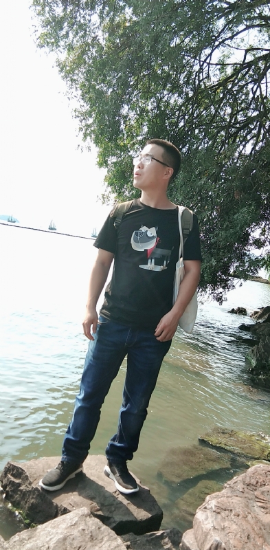 后来的我们的第一张照片--西安相亲服务中心