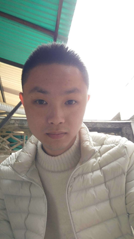 邱小子的第一张照片--西安相亲服务中心