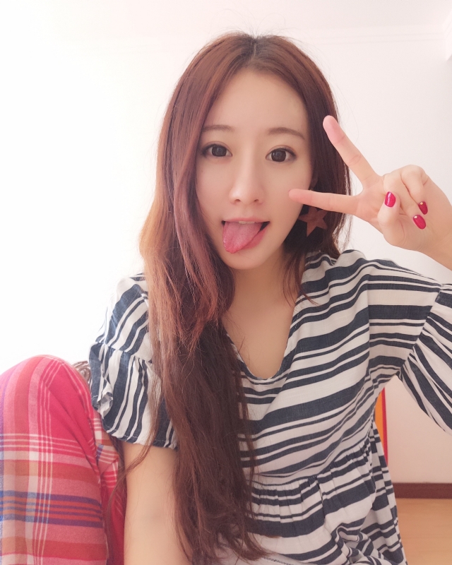 没有故事的女同学的第三张照片--西安相亲服务中心