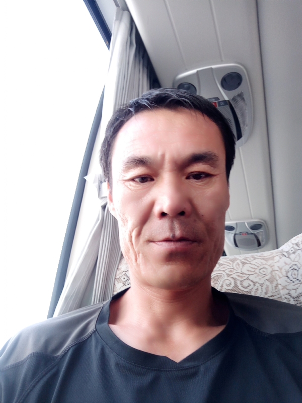 真心诚意的第一张照片--西安相亲服务中心