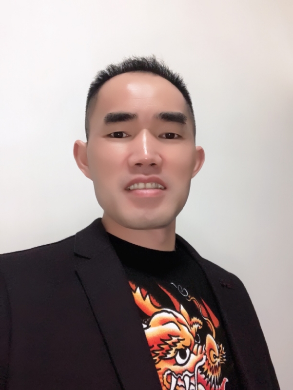 遇上对的人的第一张照片--西安相亲服务中心