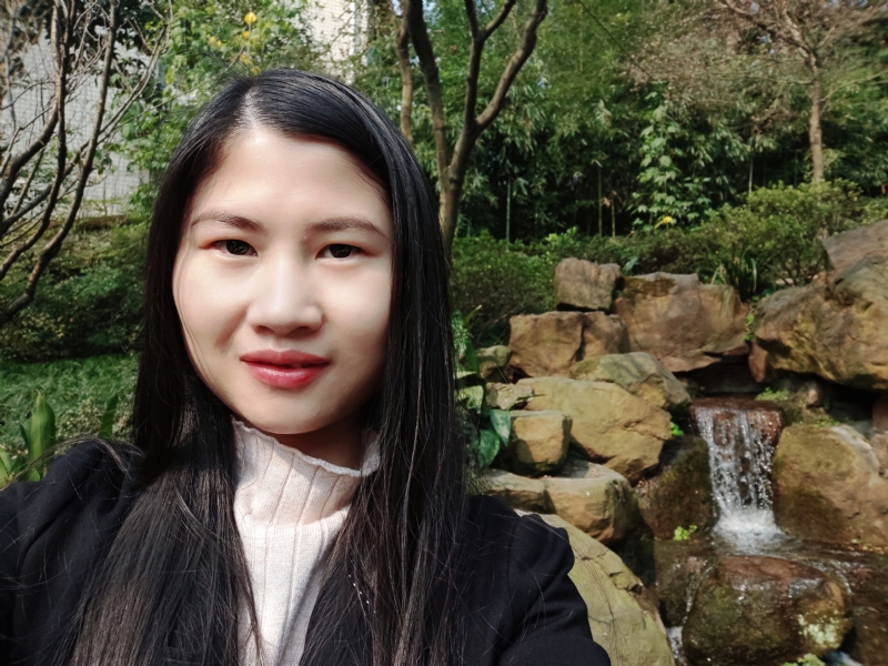 小琳的第一张照片--西安相亲服务中心