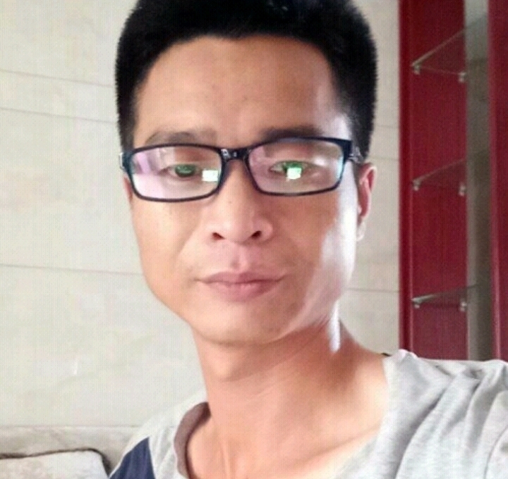 宜兴老鼠的第二张照片--西安相亲服务中心