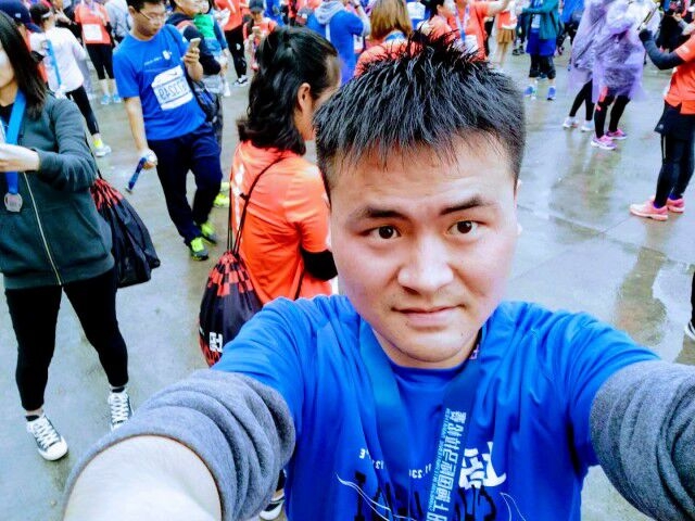 小五在跳舞的第一张照片--西安相亲服务中心