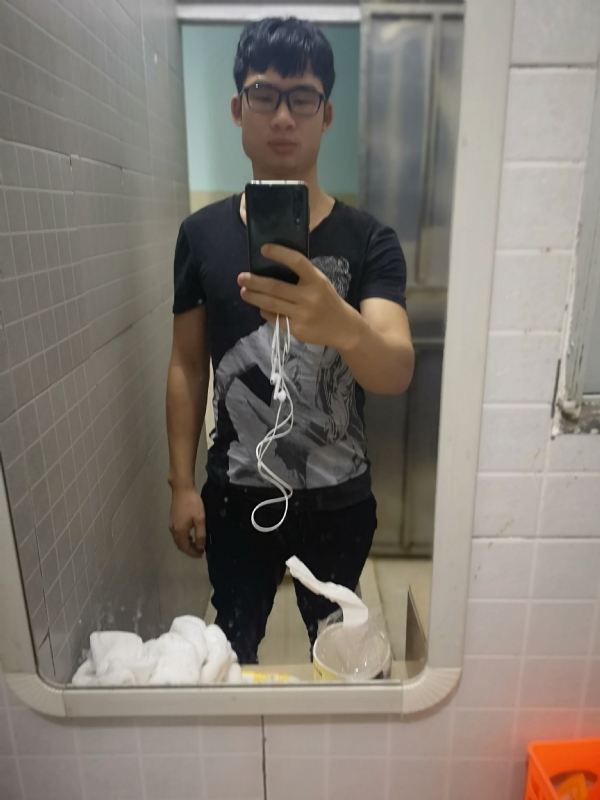 右手的执着的第一张照片--西安相亲服务中心