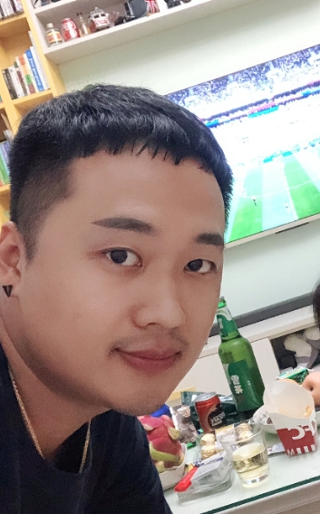 枫叶的第一张照片--西安相亲服务中心