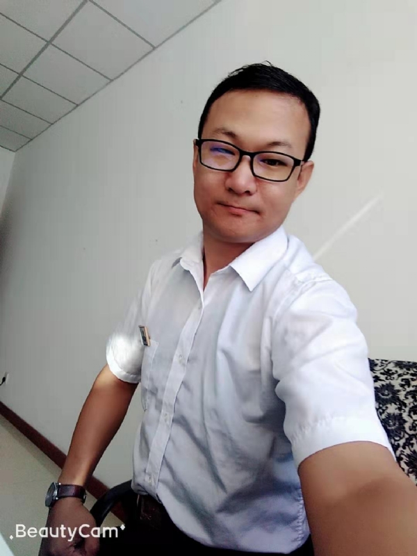 小飞的第一张照片--西安相亲服务中心