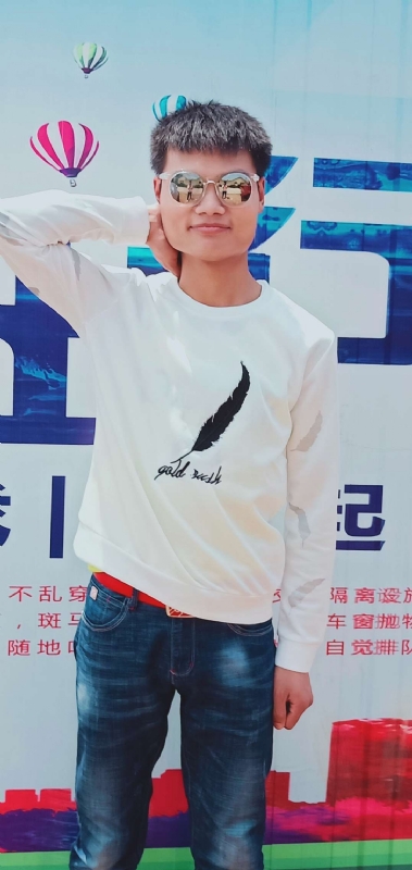 天龙～育歉的第一张照片--西安相亲服务中心