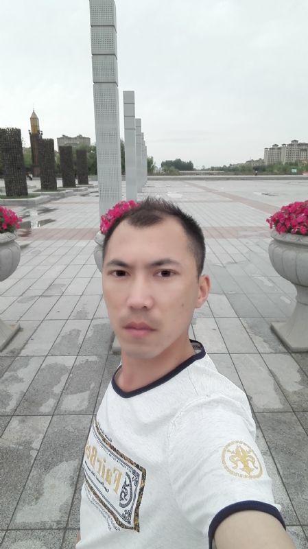 天平的第一张照片--西安相亲服务中心