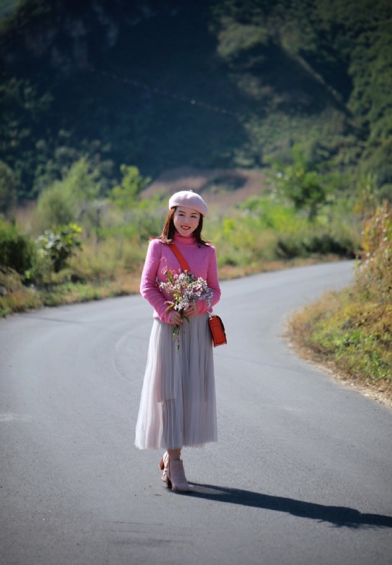 素年锦时的第二张照片--西安相亲服务中心