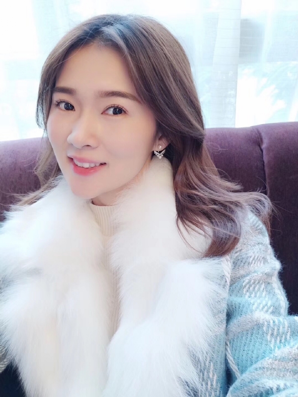 邓媛的第一张照片--西安相亲服务中心