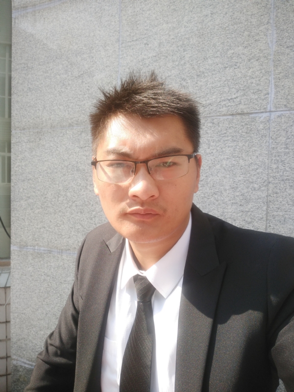 孤独的人的第一张照片--西安相亲服务中心