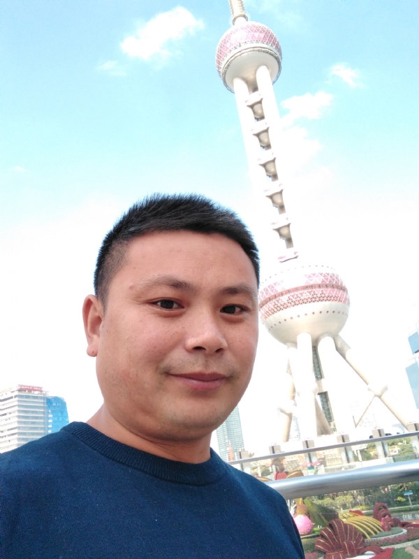 砥砺前行的第一张照片--西安相亲服务中心