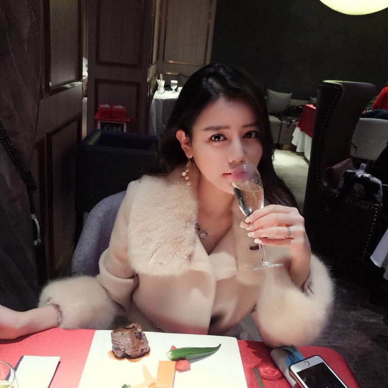 空谷幽兰的第一张照片--西安相亲服务中心